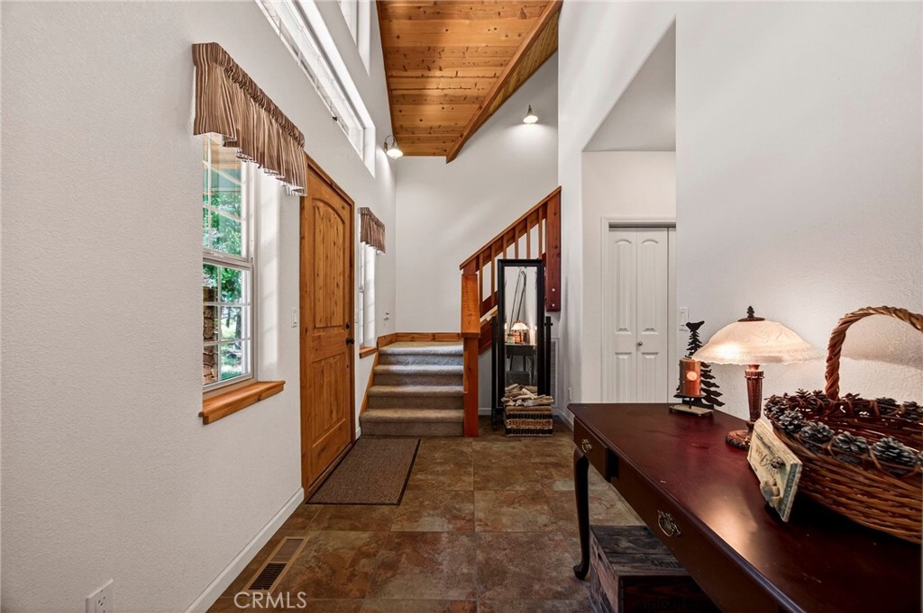 5855 Tika Property Photo 9
