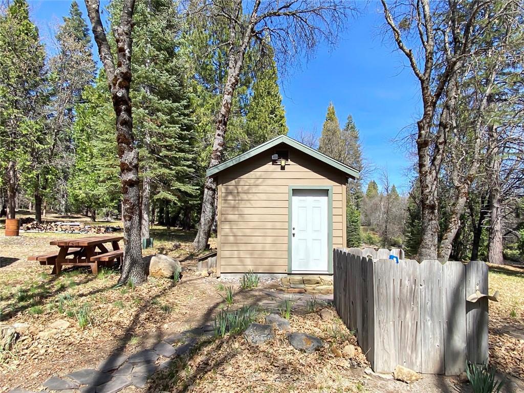 5340 Widow Springs Dr Property Photo 11