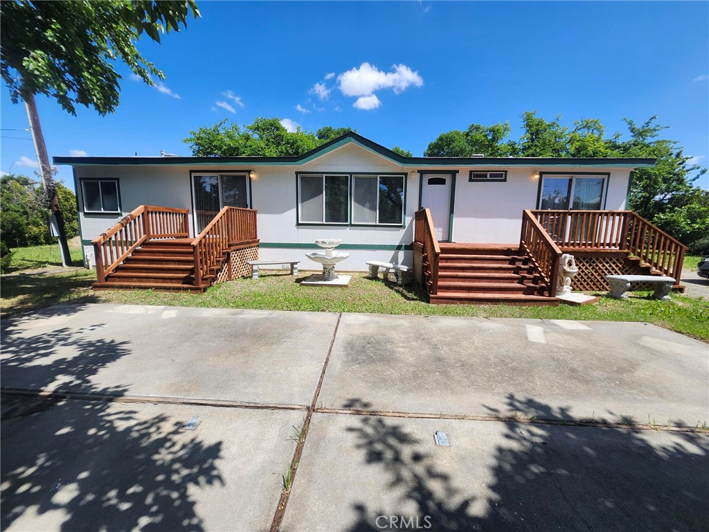 1020 N. Butte Property Photo 2