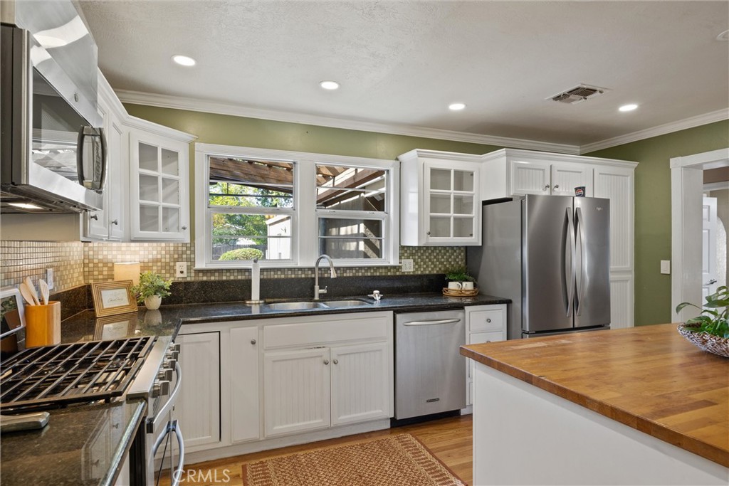 1470 Vallombrosa Avenue Property Photo 31