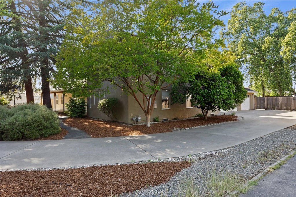 1470 Vallombrosa Avenue Property Photo 64