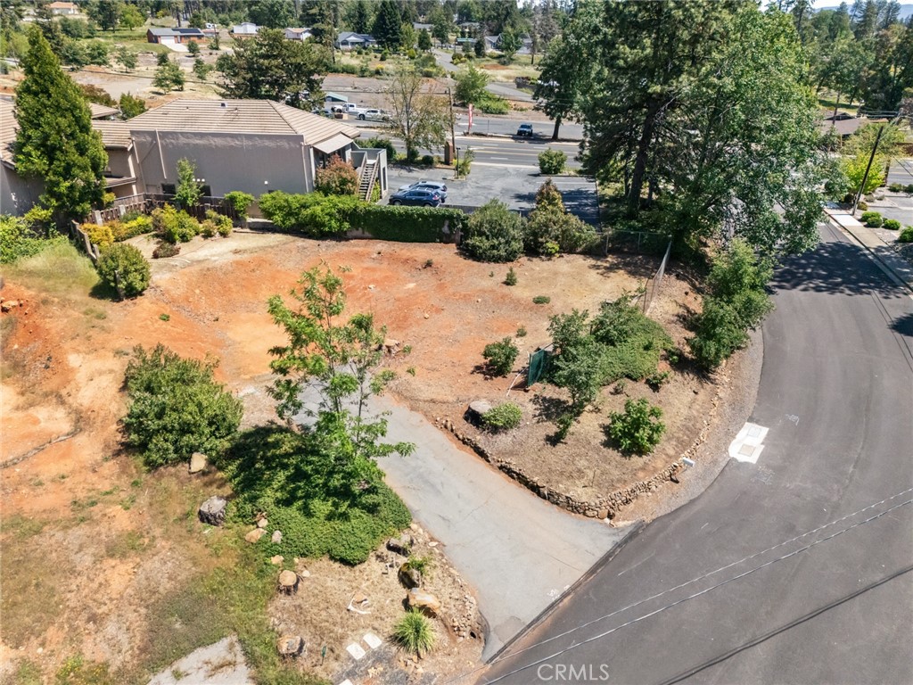999 Saxberg Property Photo 12