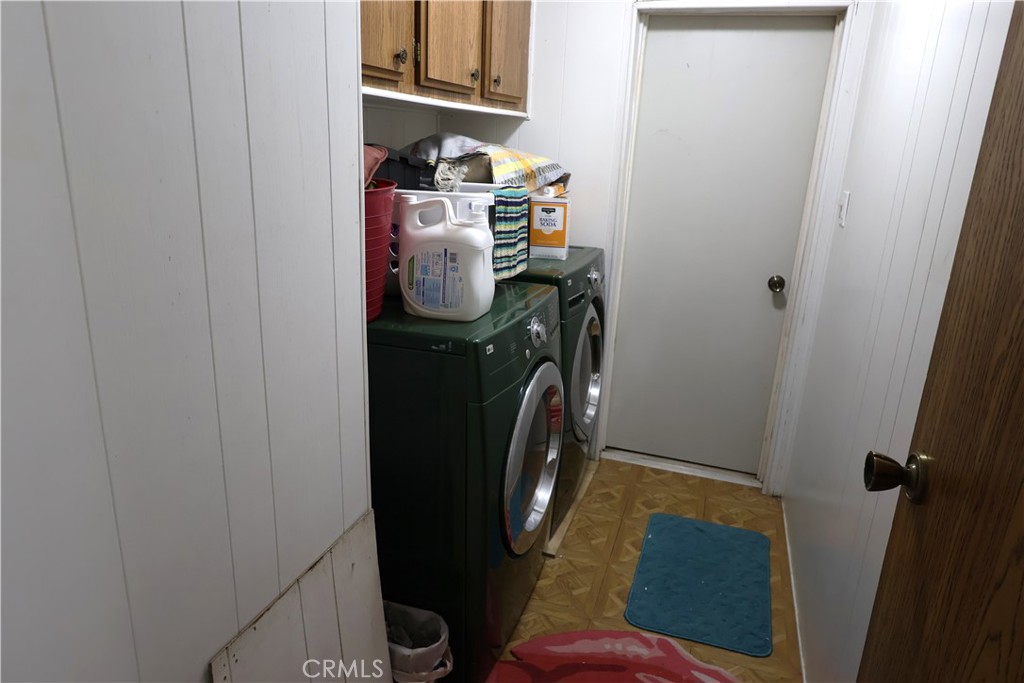 22189 Samson Ave. Property Photo 27