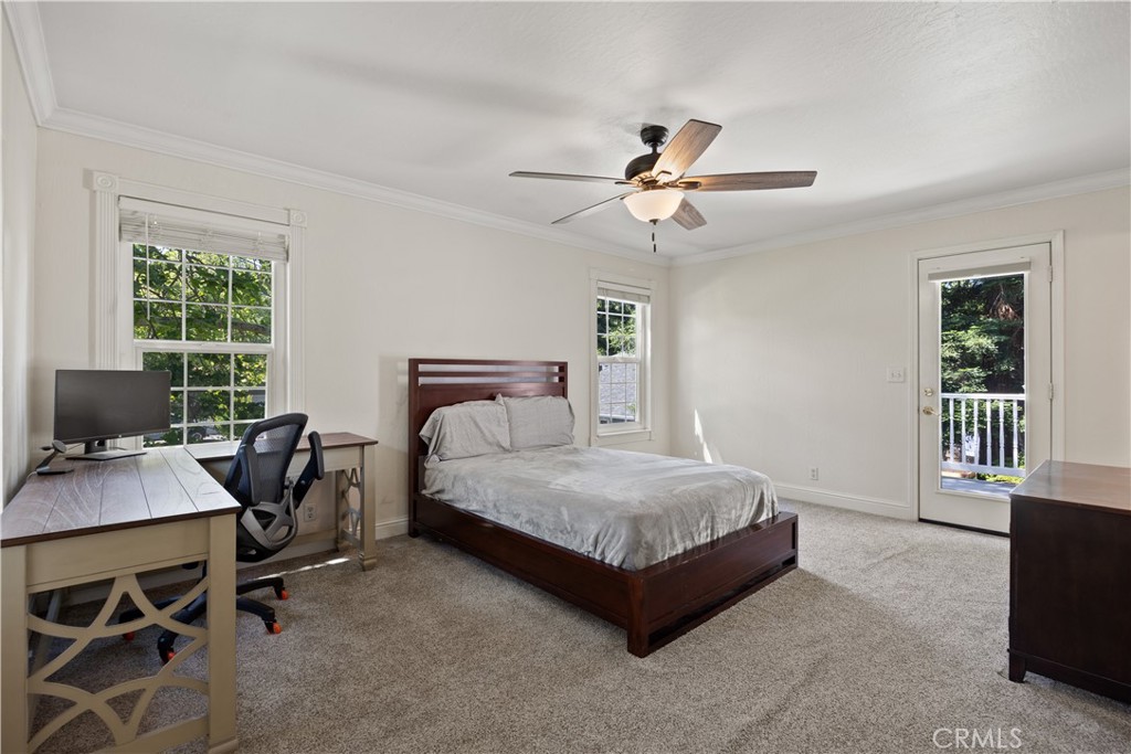 821 Victorian Park Property Photo 27