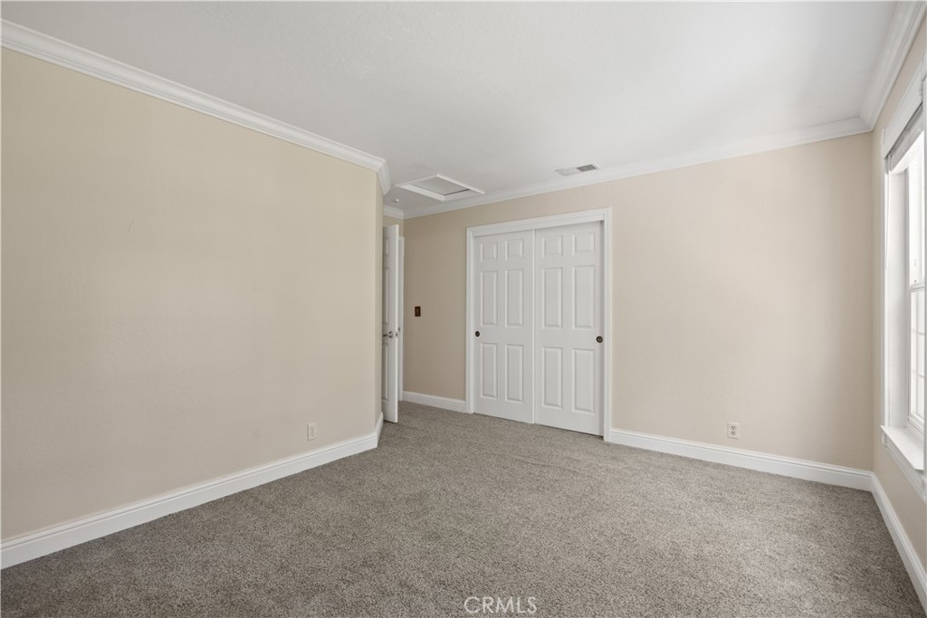 821 Victorian Park Property Photo 38