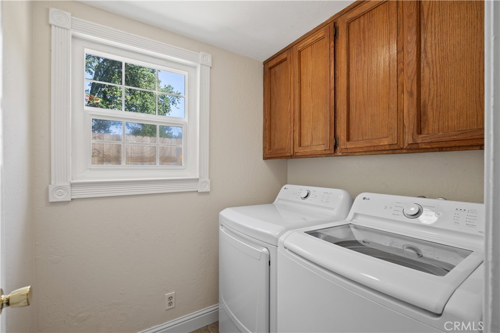 821 Victorian Park Property Photo 43