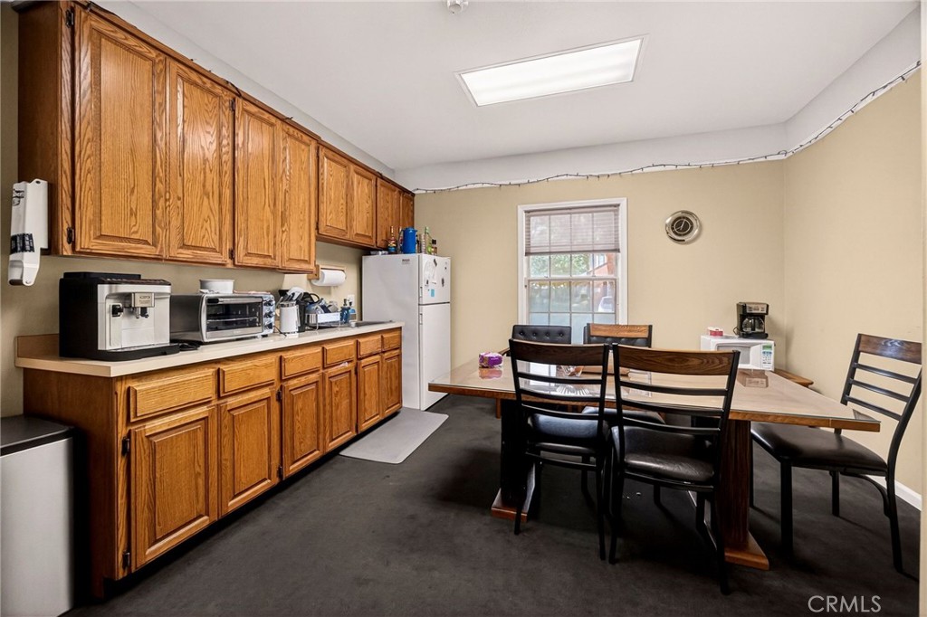 20 Independence Circle Property Photo 5