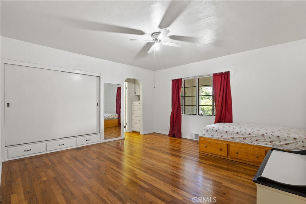 159 S Shasta Property Photo 24