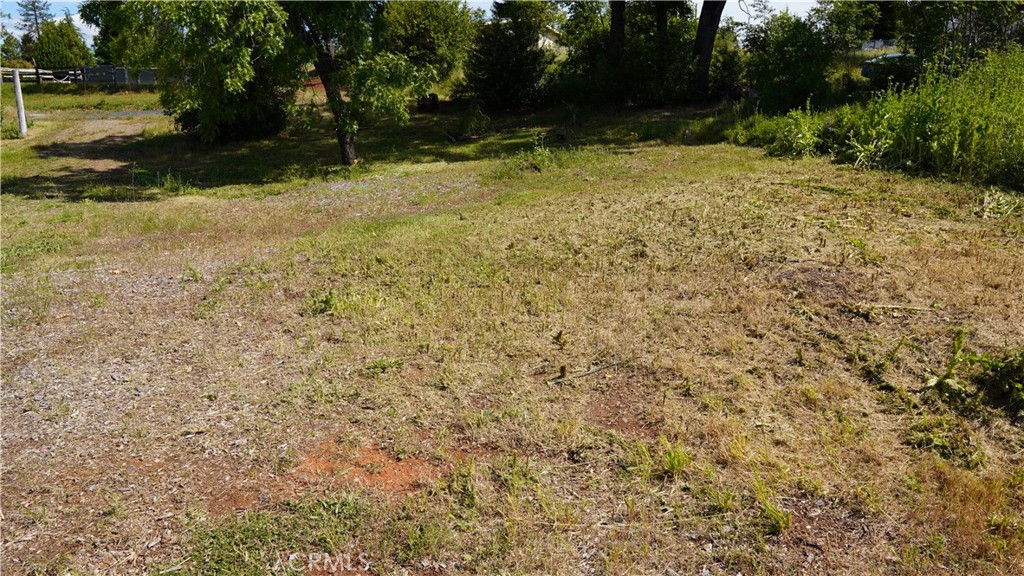 220 Foothill Property Photo 9