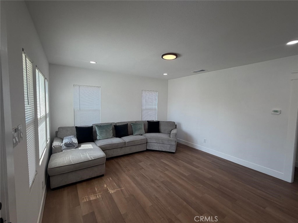 112 Woodrow Property Photo 26