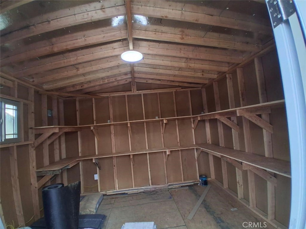 112 Woodrow Property Photo 32
