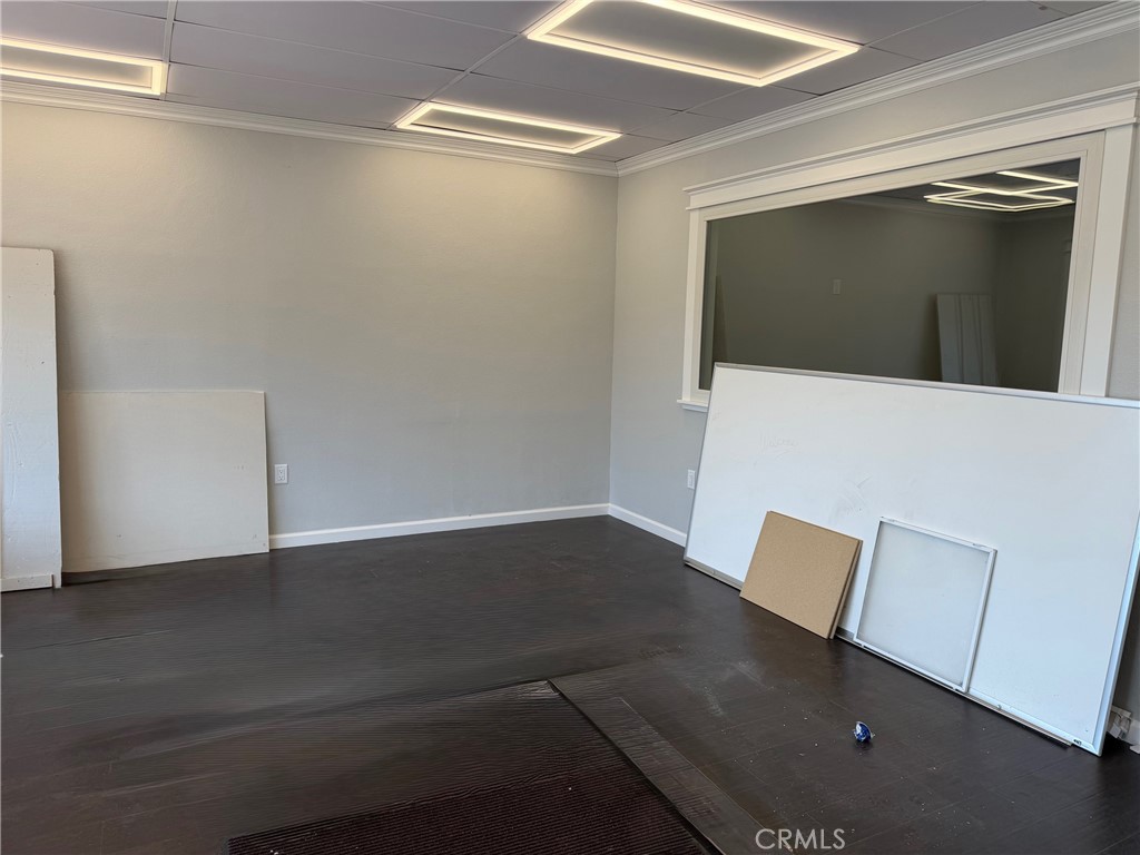 6331 Skyway Property Photo 9