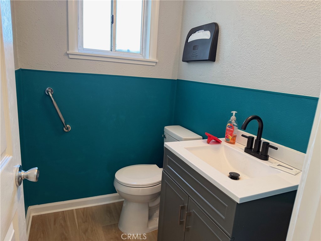 6331 Skyway Property Photo 14