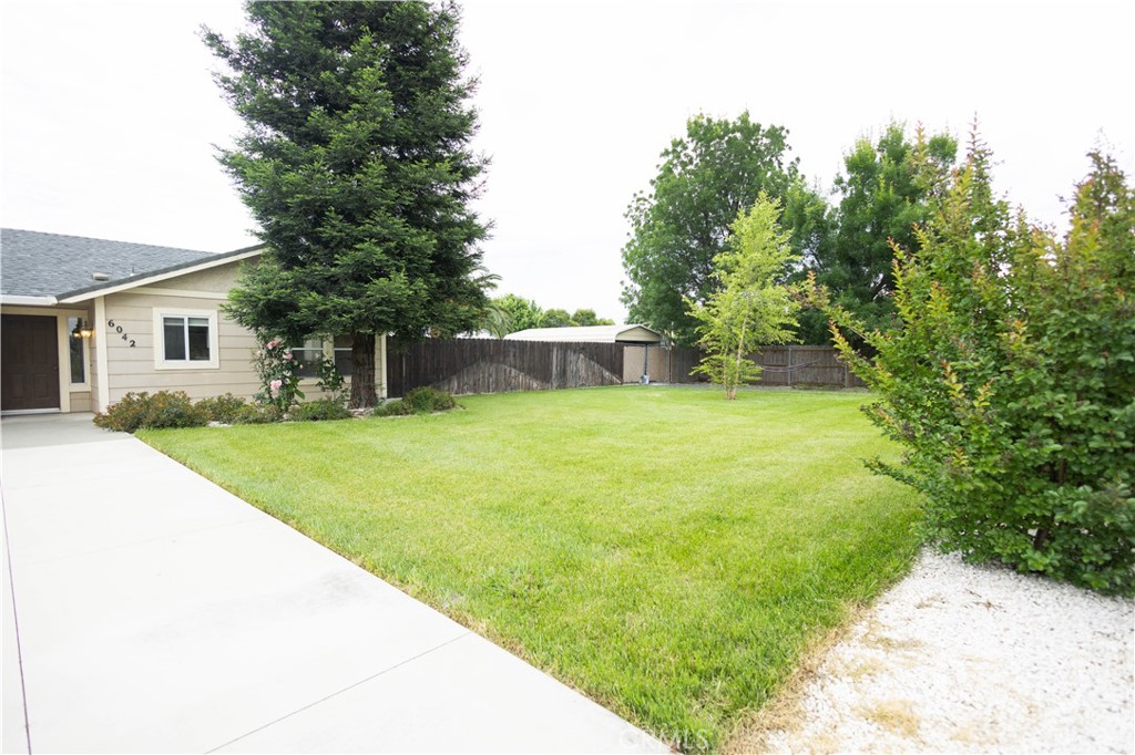6042 Grange Property Photo 4