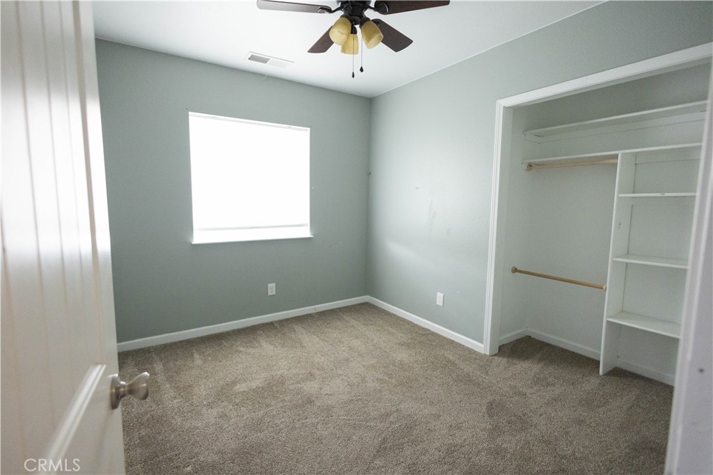 6042 Grange Property Photo 7