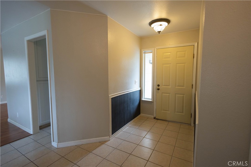 6042 Grange Property Photo 14
