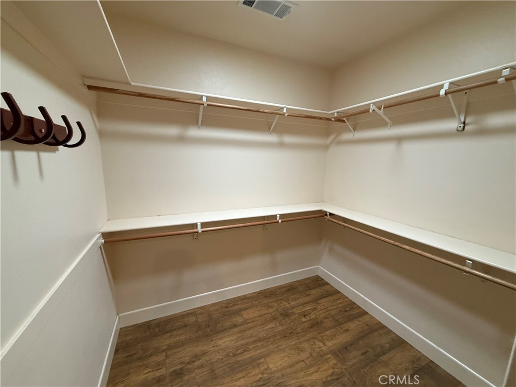 4870 5th Property Photo 7