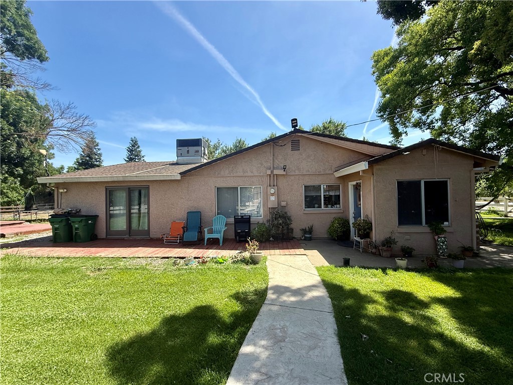 4870 5th Property Photo 18