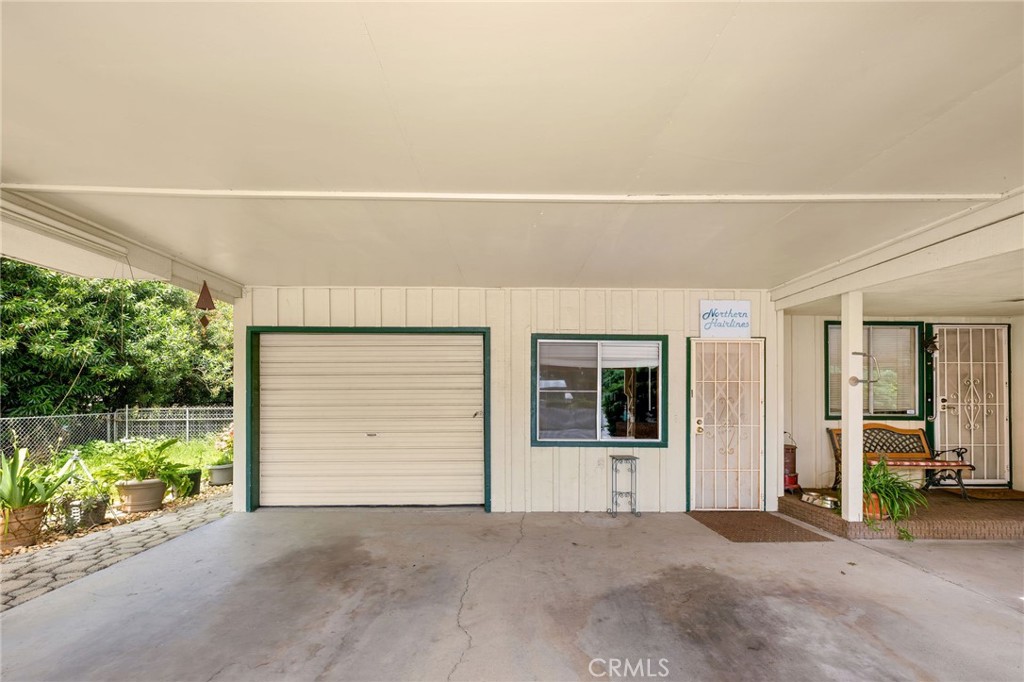 7012 State Highway 32 Property Photo 5