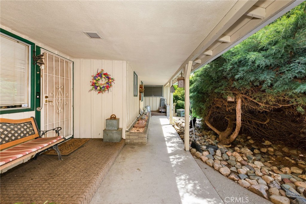 7012 State Highway 32 Property Photo 6