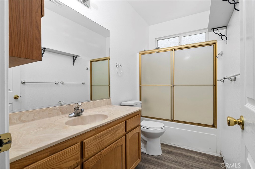 2061 Rochester Property Photo 15