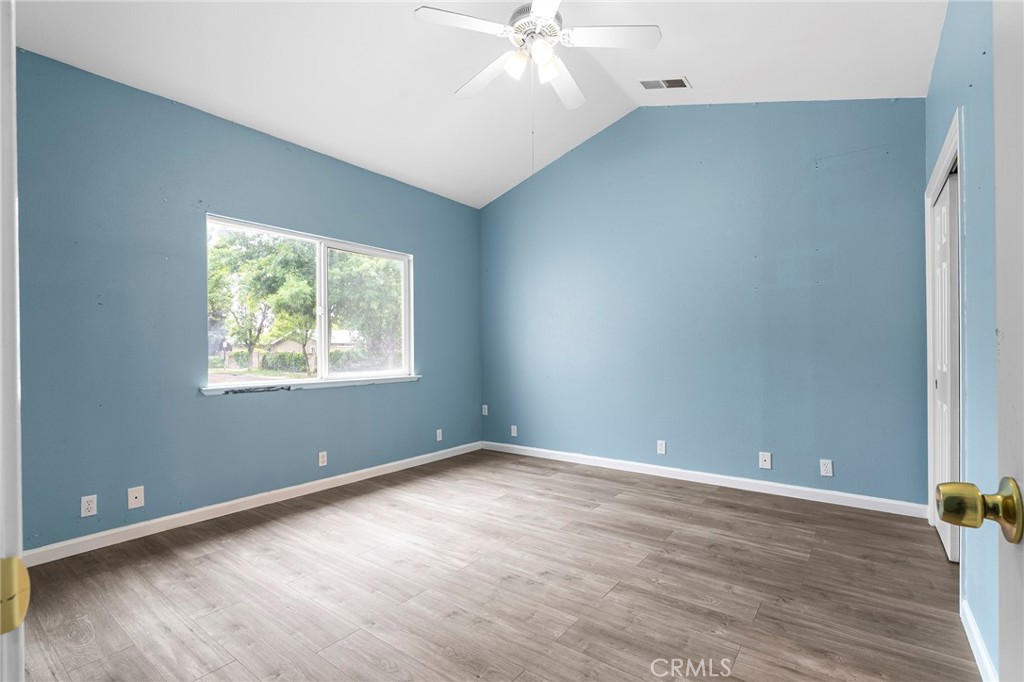 2061 Rochester Property Photo 18