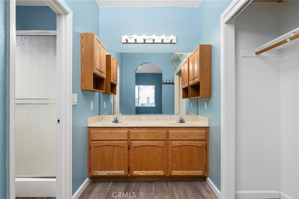 2061 Rochester Property Photo 20