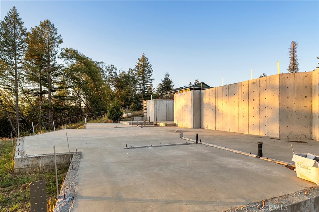 6652 Ishi Property Photo 10