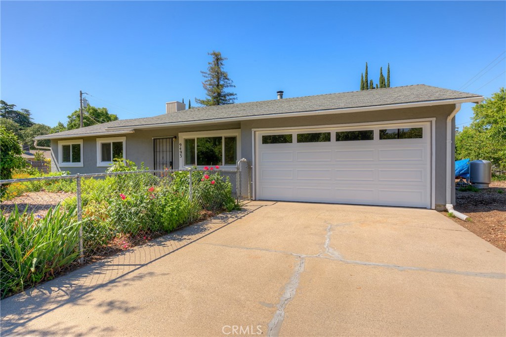 9493 Yokum Property Photo 1