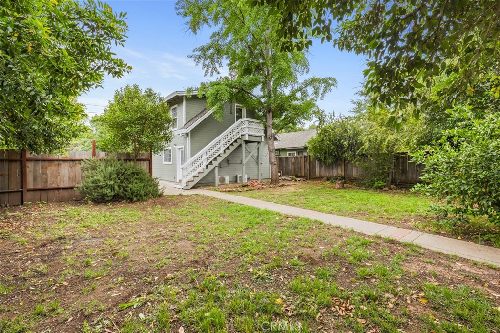 487 E 3rd Avenue A & B Property Photo 31