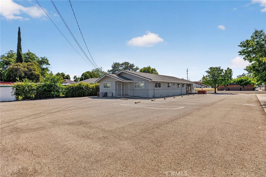 227 Swift Property Photo 4