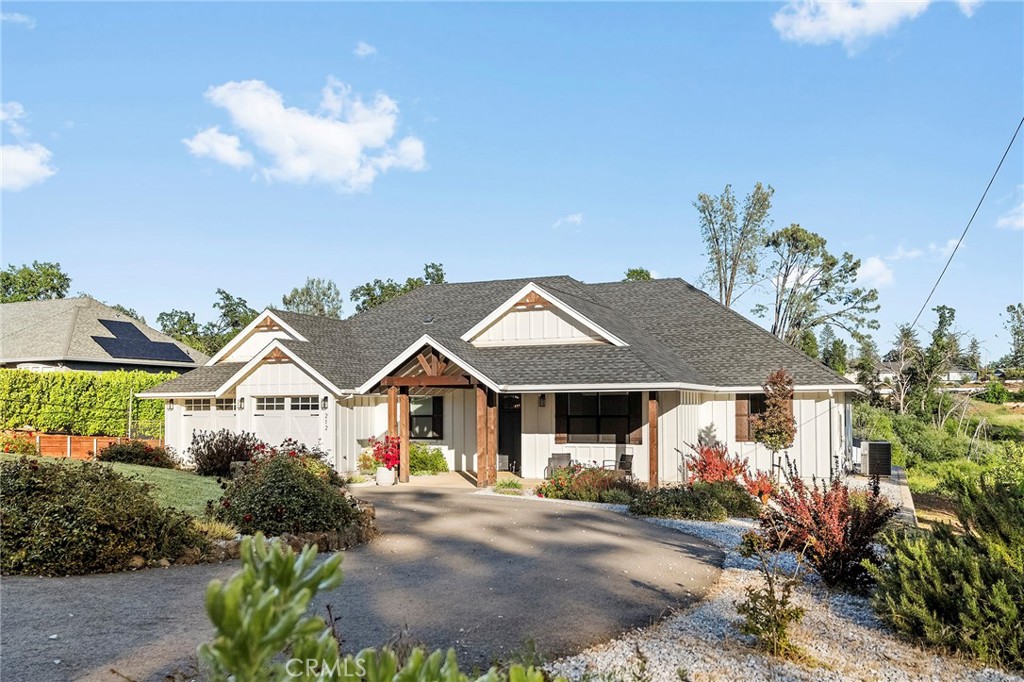 212 Valley View Drive Property Photo 14