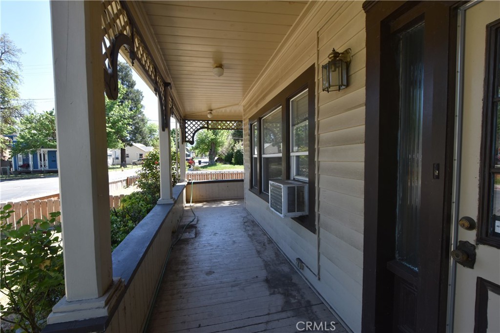 602 Lane St Property Photo 7