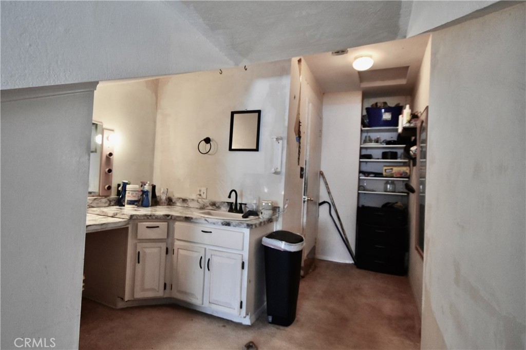 602 Lane St Property Photo 37