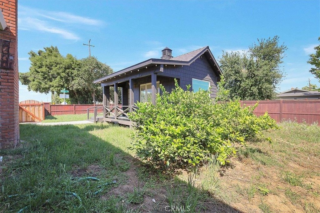 1102 1112 Barry Road Property Photo 31