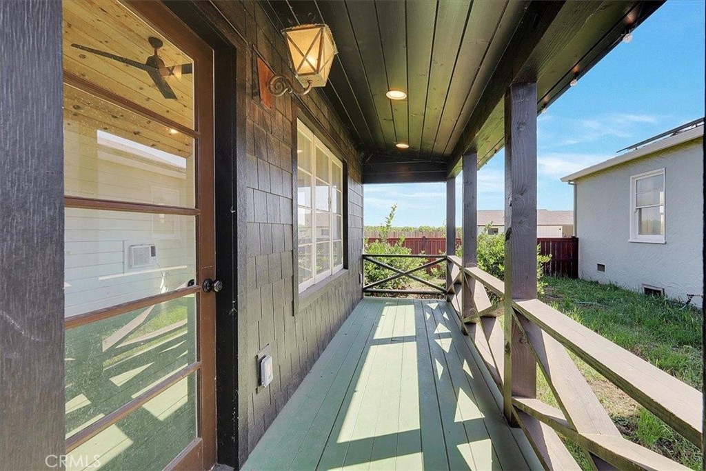 1102 1112 Barry Road Property Photo 36