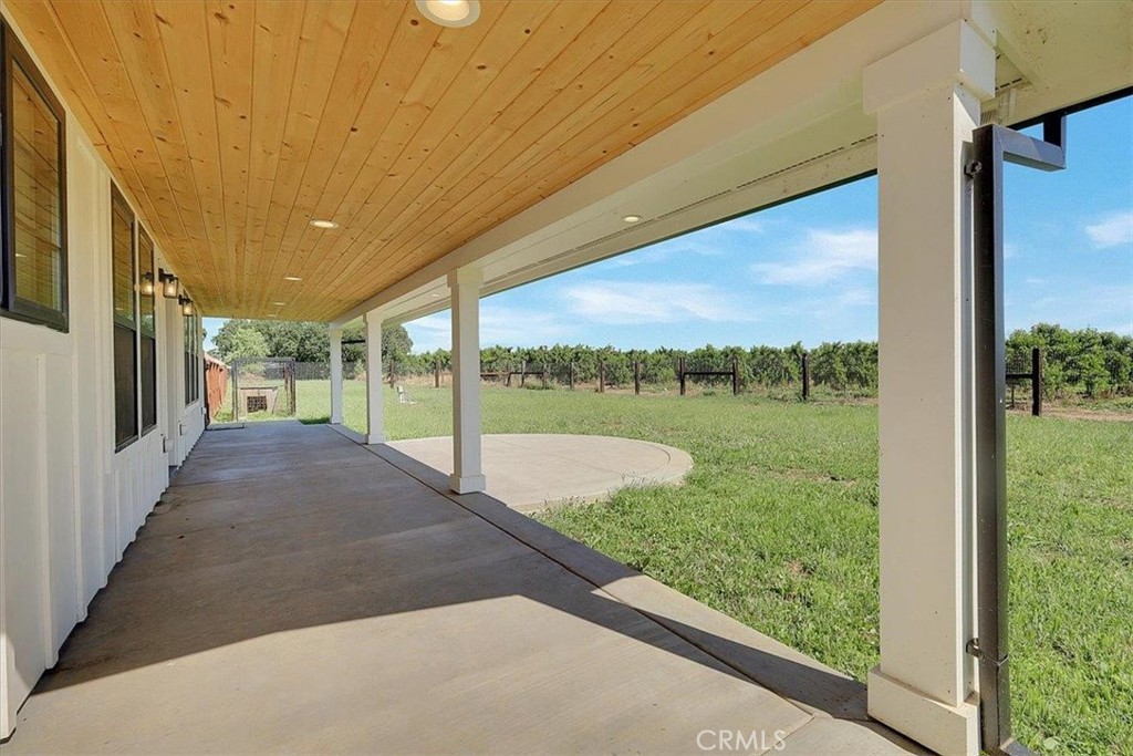 1102 1112 Barry Road Property Photo 64