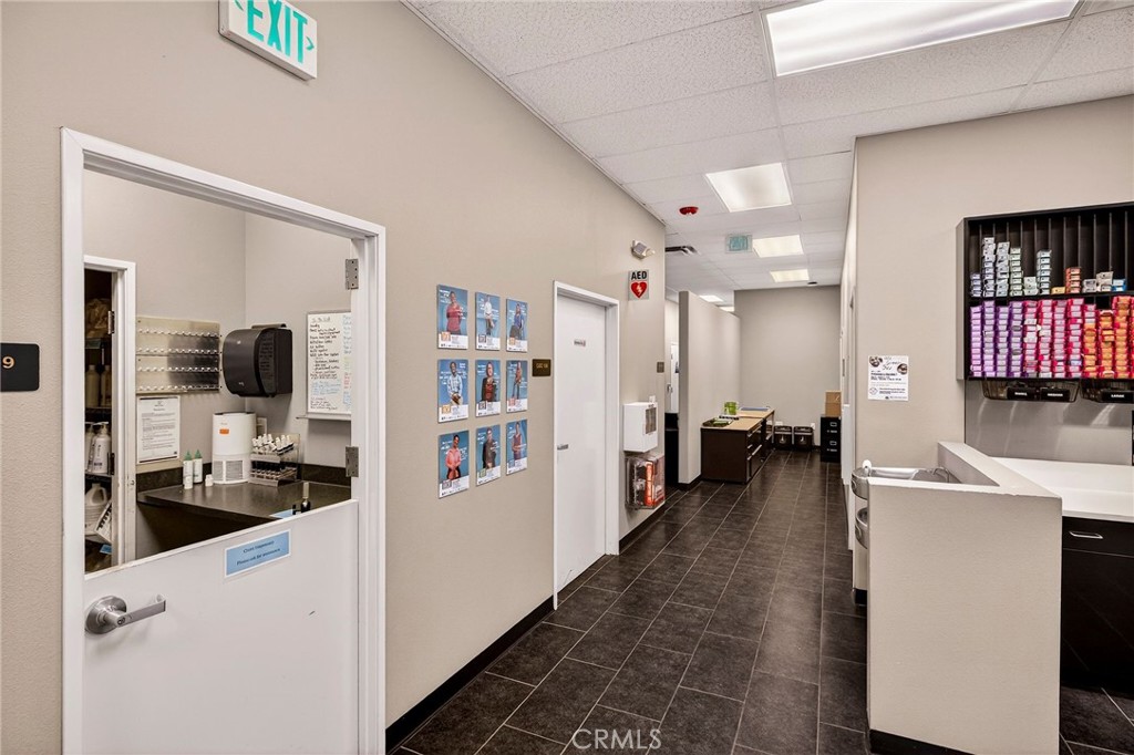2201 Pillsbury 60/70 Property Photo 21