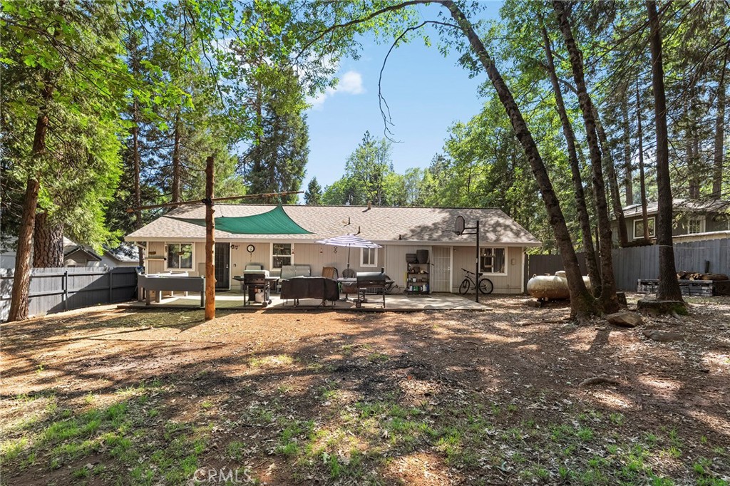 6122 Dana Circle Property Photo 4