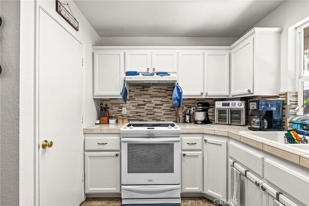 6122 Dana Circle Property Photo 14