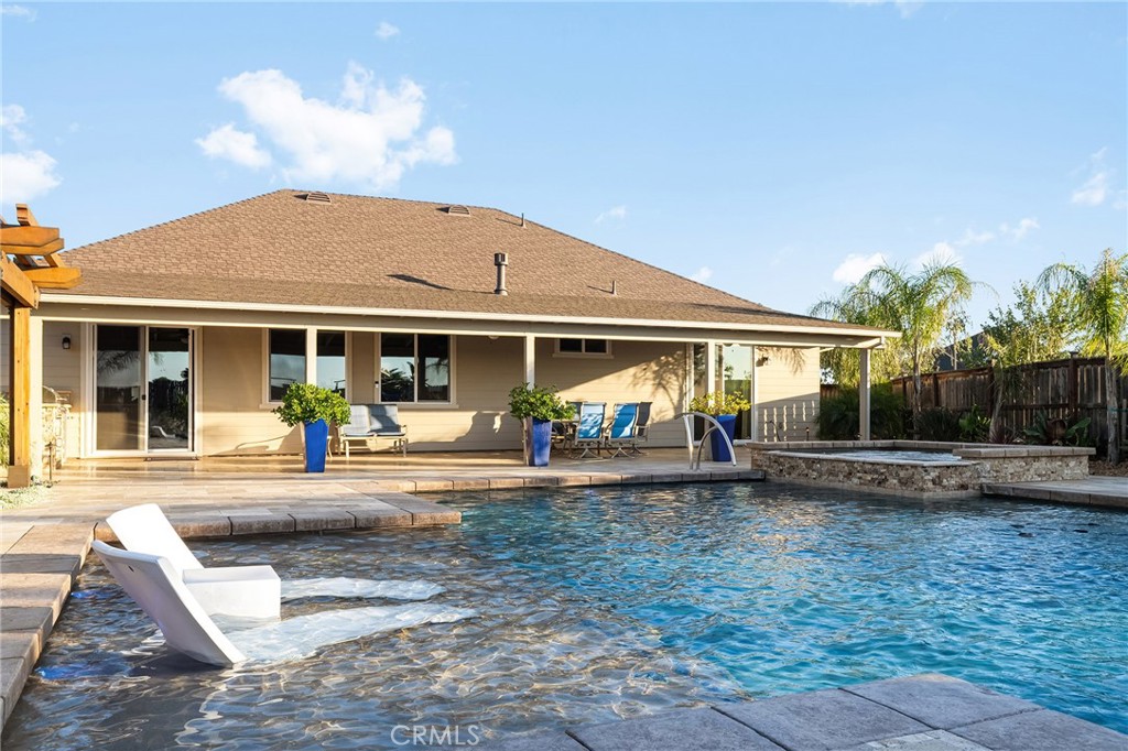 3147 Rae Creek Drive Property Photo 14