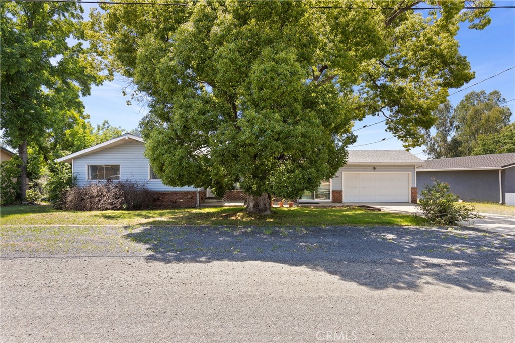 3398 Morningside Drive Property Photo 1