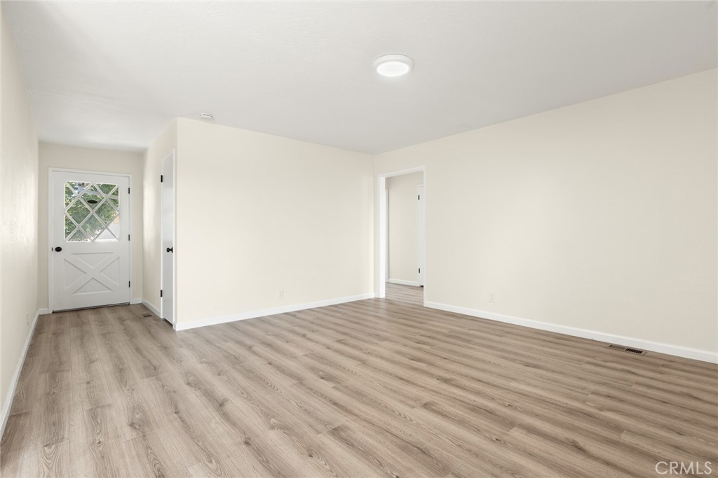 3398 Morningside Drive Property Photo 3