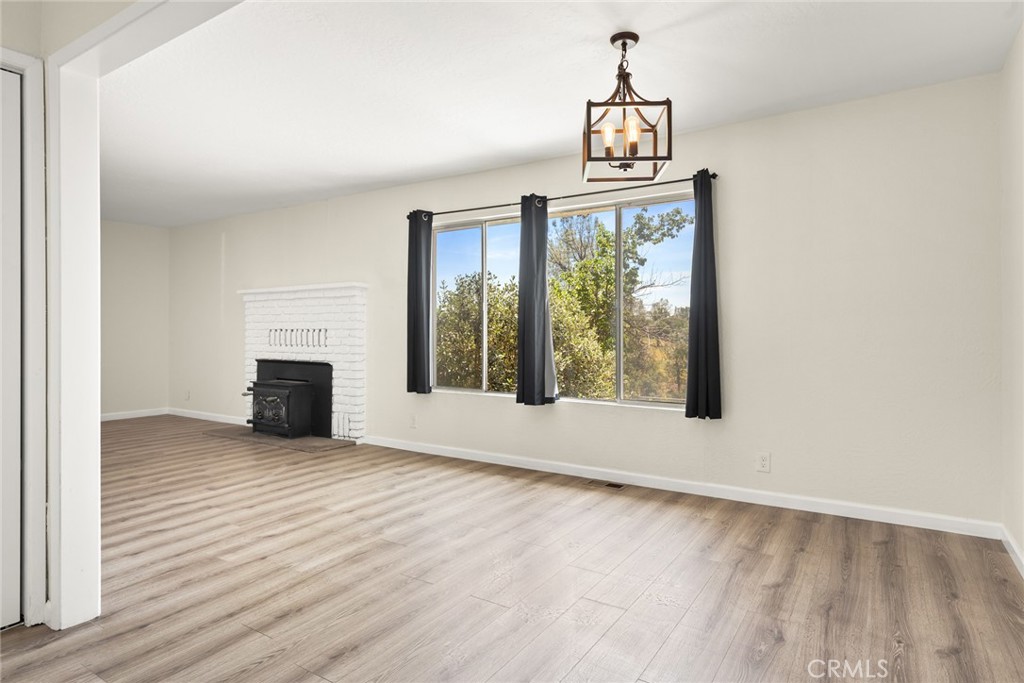 3398 Morningside Drive Property Photo 8