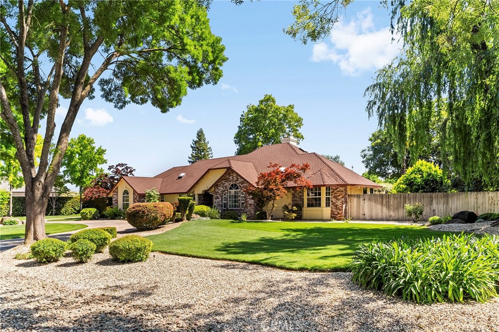 185 Wild Rose Property Photo