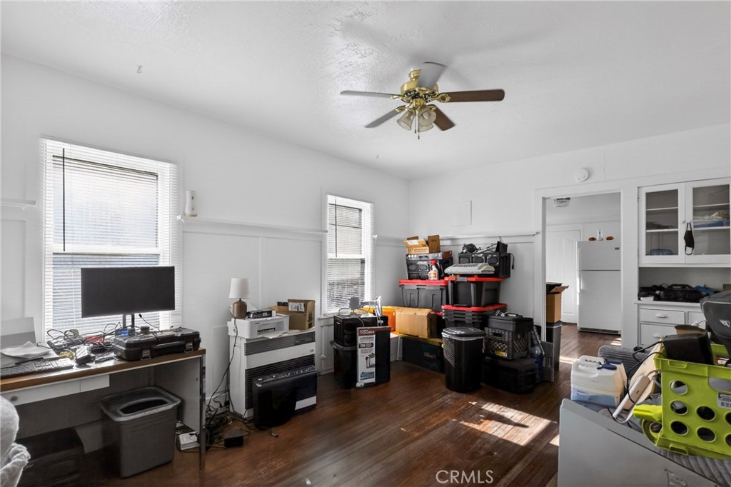 709 Lane St Property Photo 7