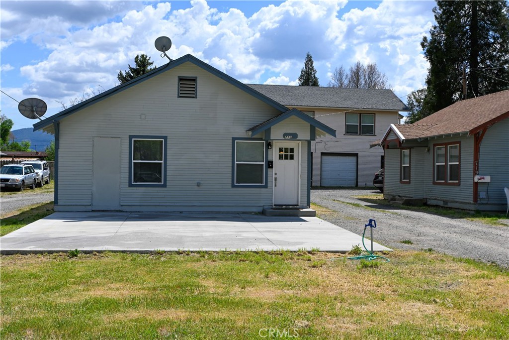 709 Lane St Property Photo 16