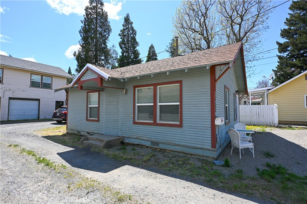 709 Lane St Property Photo 51