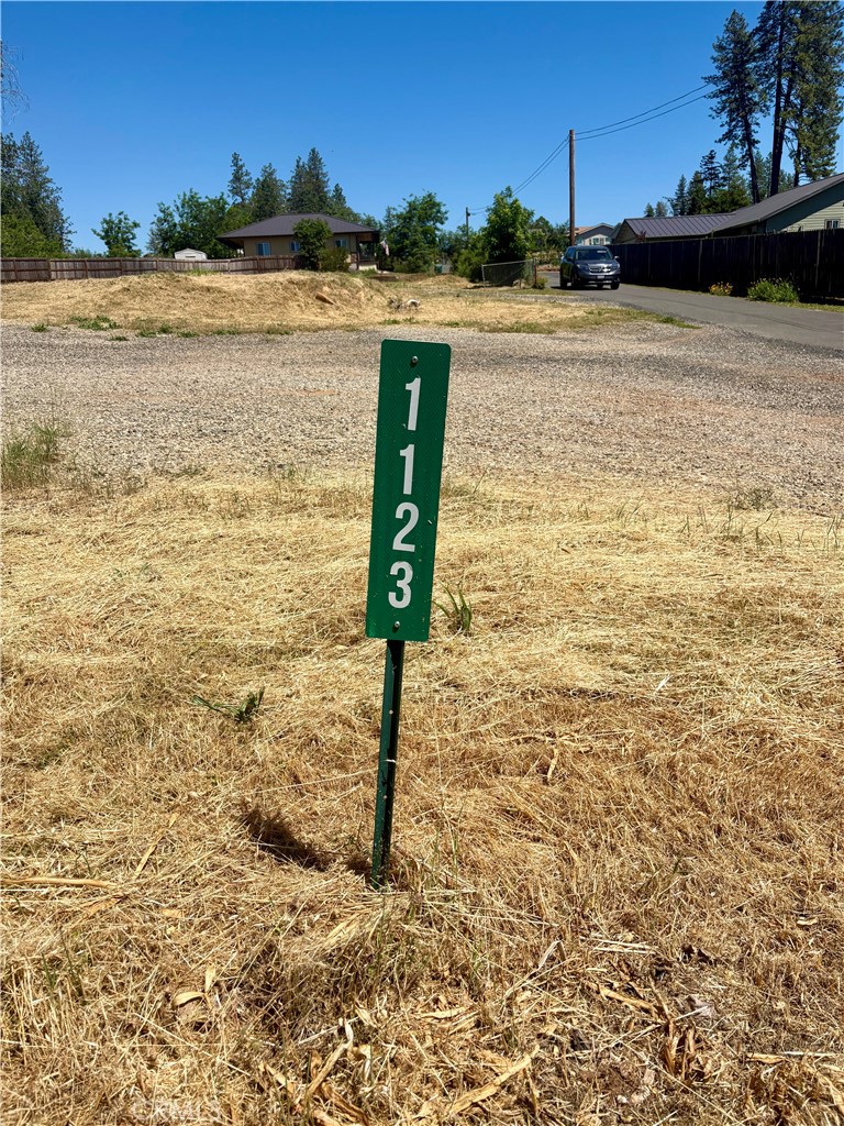 1123 Bille Property Photo 11