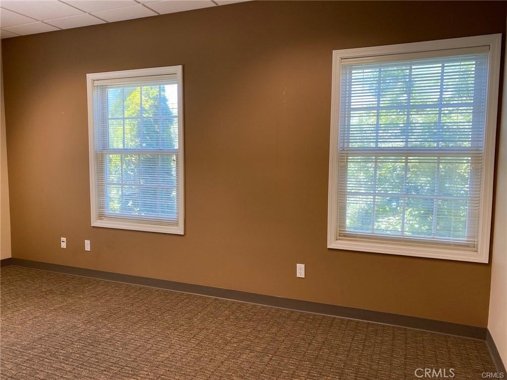 80 Independence Circle 200 Property Photo 11